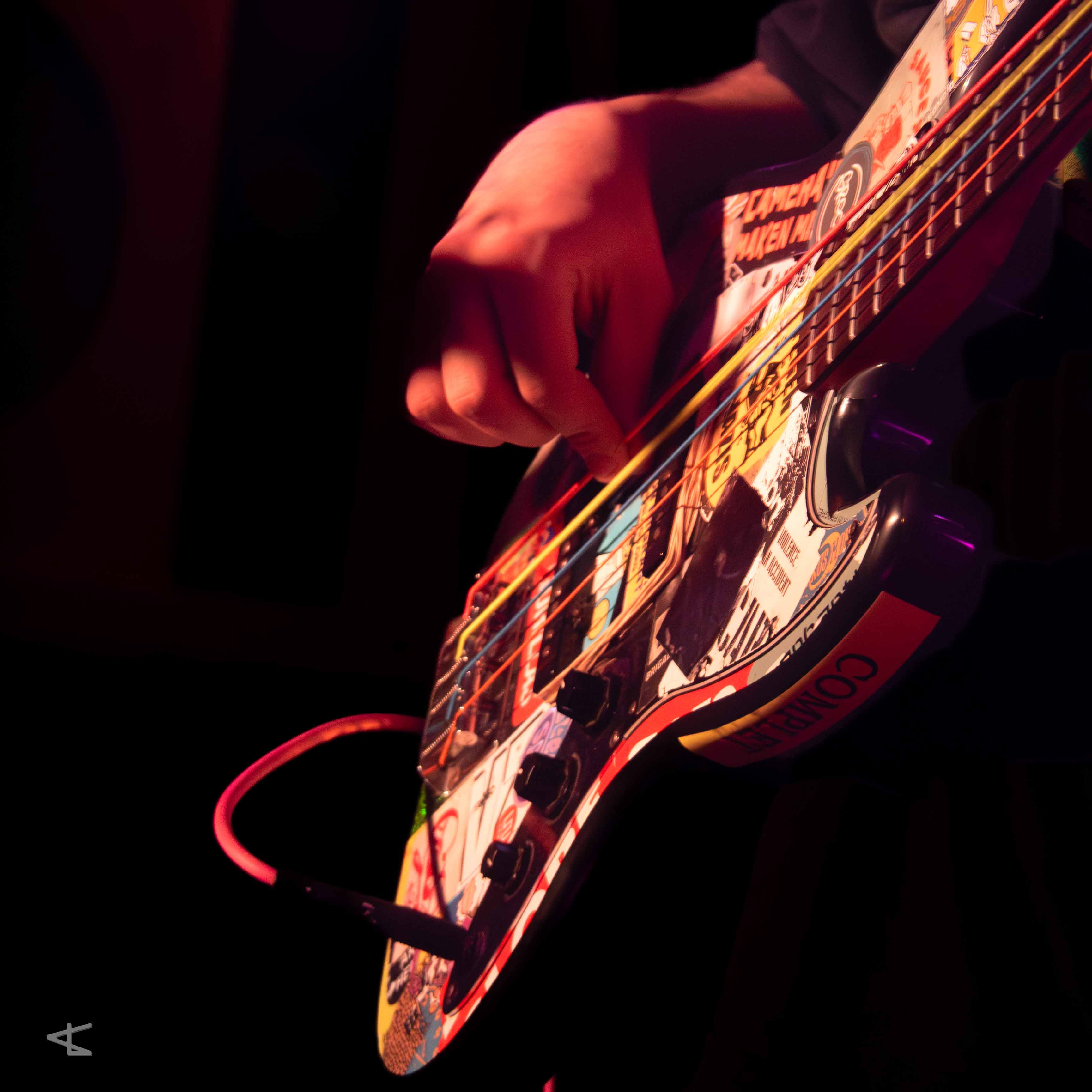 Concert de Ellie's Comics & Zazatakk